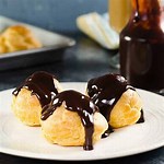 24x Chocolate profiteroles